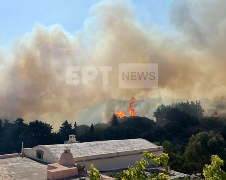 Φωτιά στα Κύθηρα: Καίγεται δάσος στην περιοχή Πιτσινάδες – Μήνυμα του 112 για εκκένωση της περιοχής