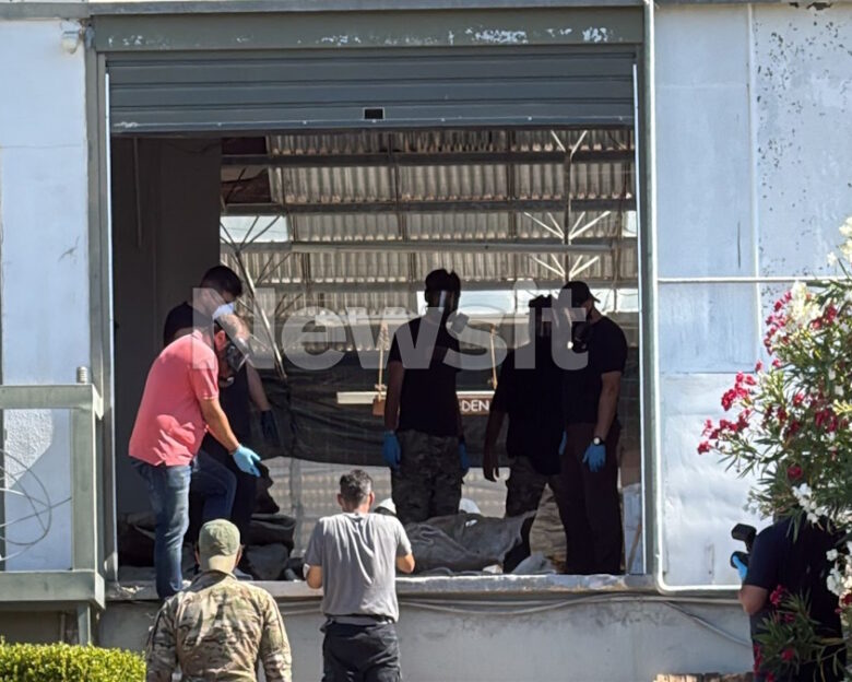 Επιχείρηση του ελληνικού FBI σε αποθήκη στα Σπάτα: Έβγαζαν κοκαΐνη από εμποτισμένα δέρματα και τη διακινούσαν