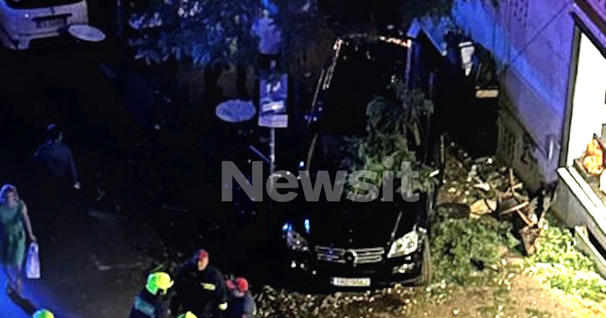Κολωνάκι: Πώς έγινε το τροχαίο με τους 11 τραυματίες, αφέθηκε ελεύθερος ο παρκαδόρος – «Μας έσωσε το δέντρο»