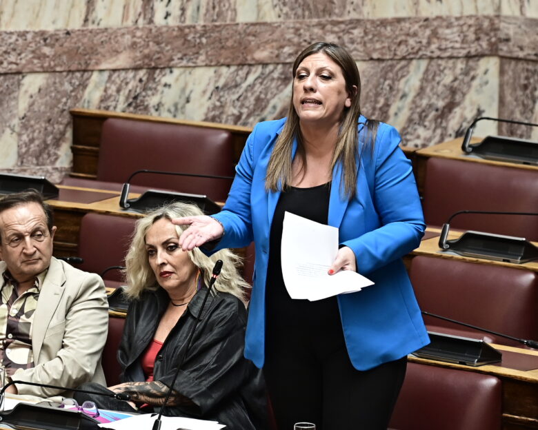 Στην Επιτροπή Δεοντολογίας της Βουλής παραπέμπεται με απόφαση Κακλαμάνη η Ζωή Κωνσταντοπούλου