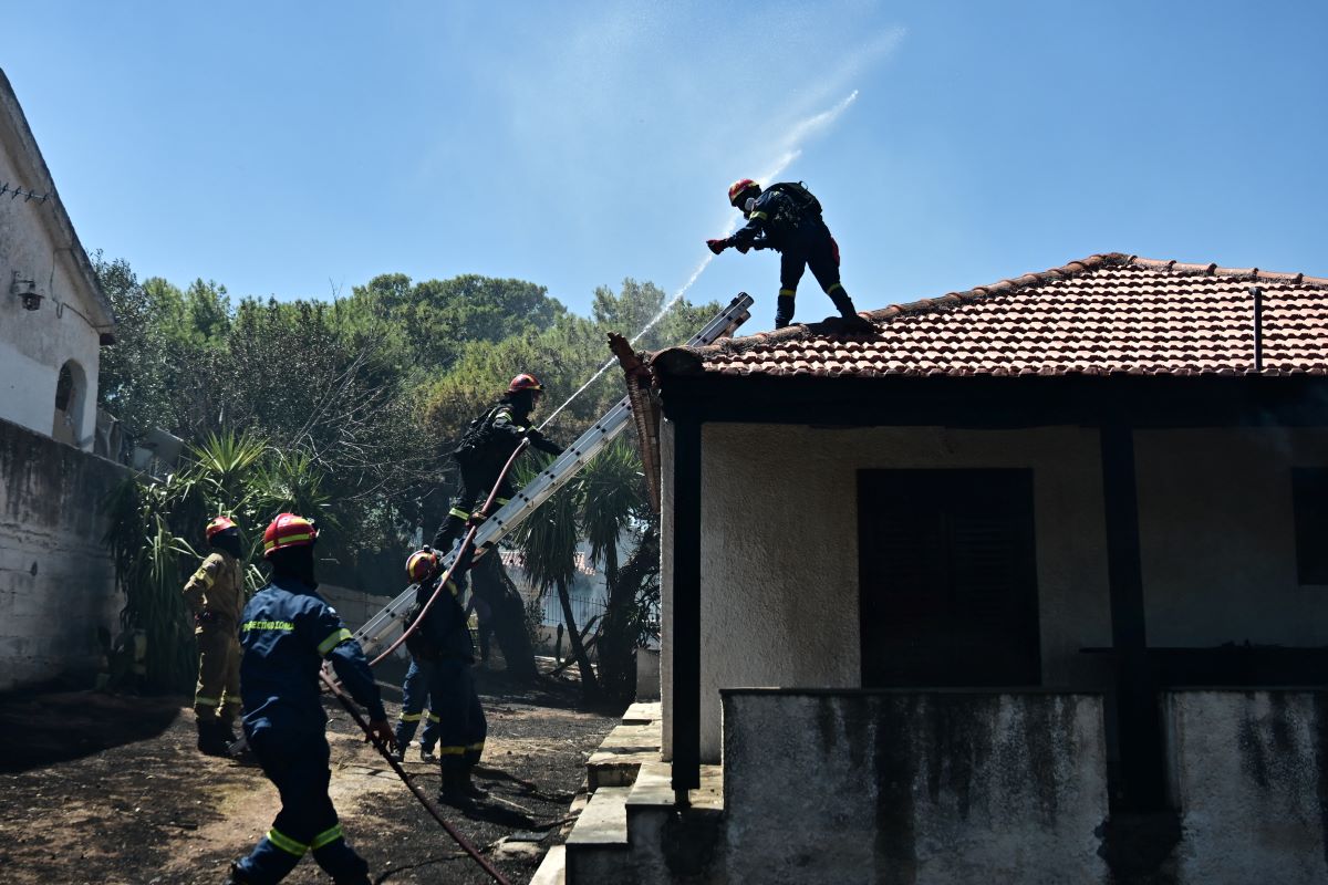 Φωτιά στο Κορωπί