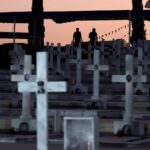 Τάφοι πεσόντων στην τουρκική εισβολή στο κοιμητήριο της Μακεδονίτισσας στη Λευκωσία