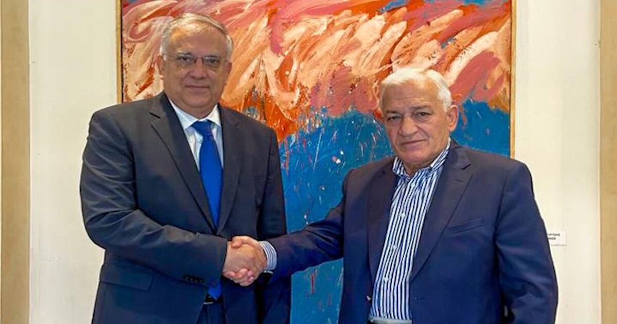 Theodorikakou – Kirizoglou meeting to improve the functioning of popular markets