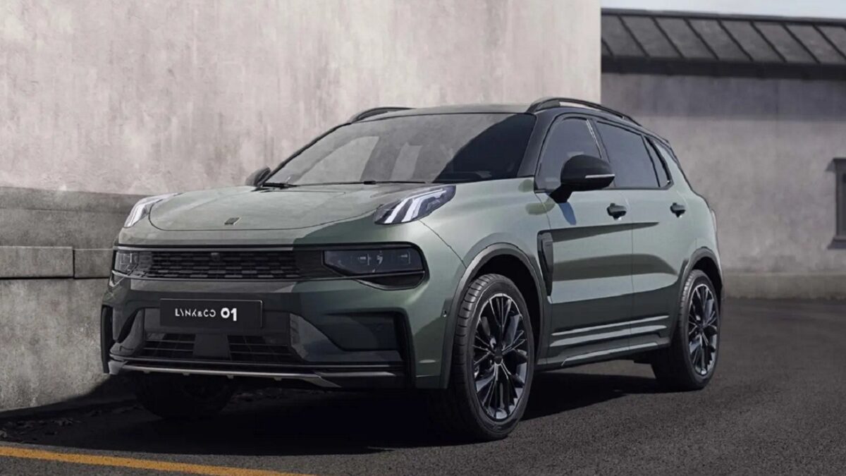 lynk-co-01-plug-in