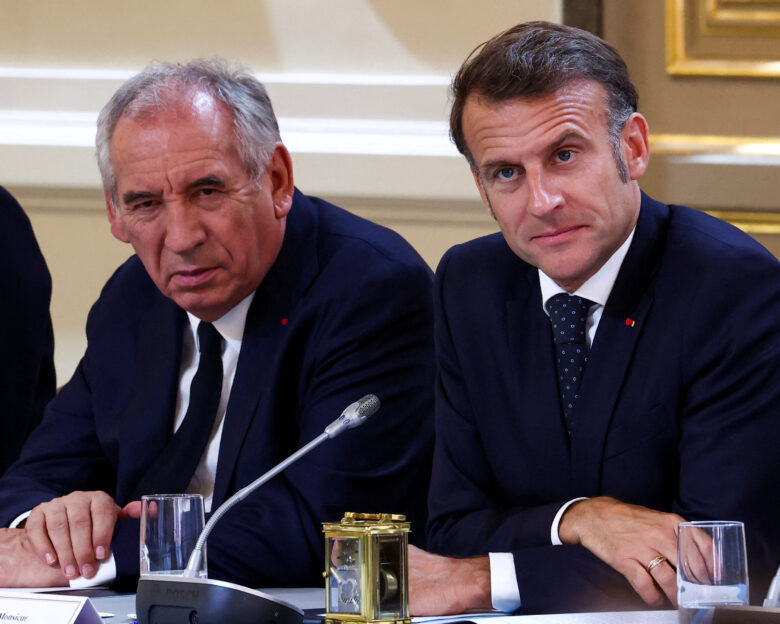 Γαλλία: Στήριξη Μακρόν στα μέτρα λιτότητας Μπαϊρού – «Θαρραλέες και ξεκάθαρες» οι προτάσεις
