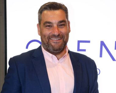 Ο Μάνος Νιφλής