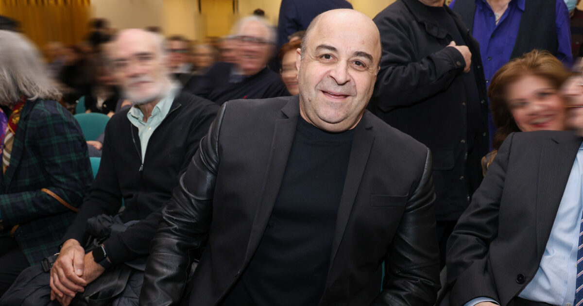 Μάρκος Σεφερλής: «Όποιος θέλει μπορεί να αποχωρήσει μόνος του από την ομάδα μου»