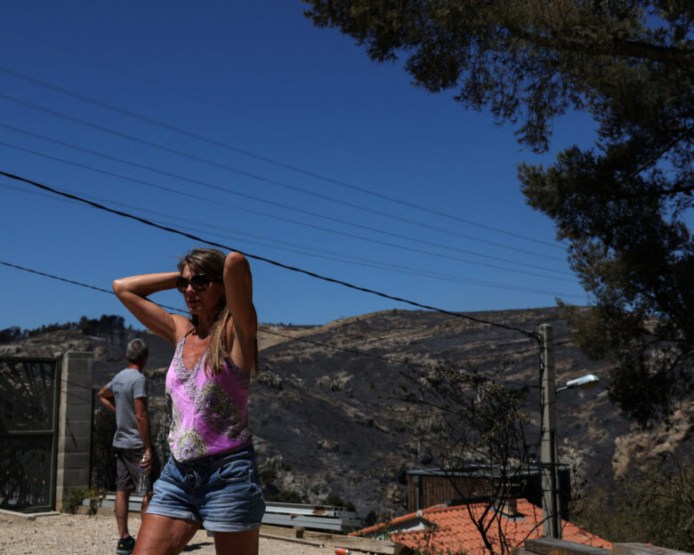 Μασσαλία: Απόκοσμες εικόνες μετά τη μεγάλη φωτιά – Απόγνωση, καμένα σπίτια κι αυτοκίνητα