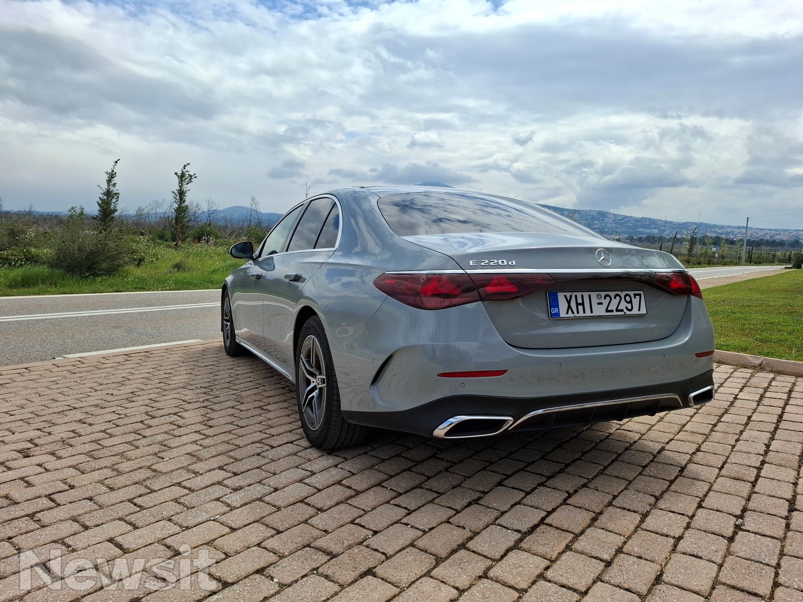 Mercedes-Benz E 220 d – Δοκιμή: Αποδοτική και αυστηρά πολυτελής!