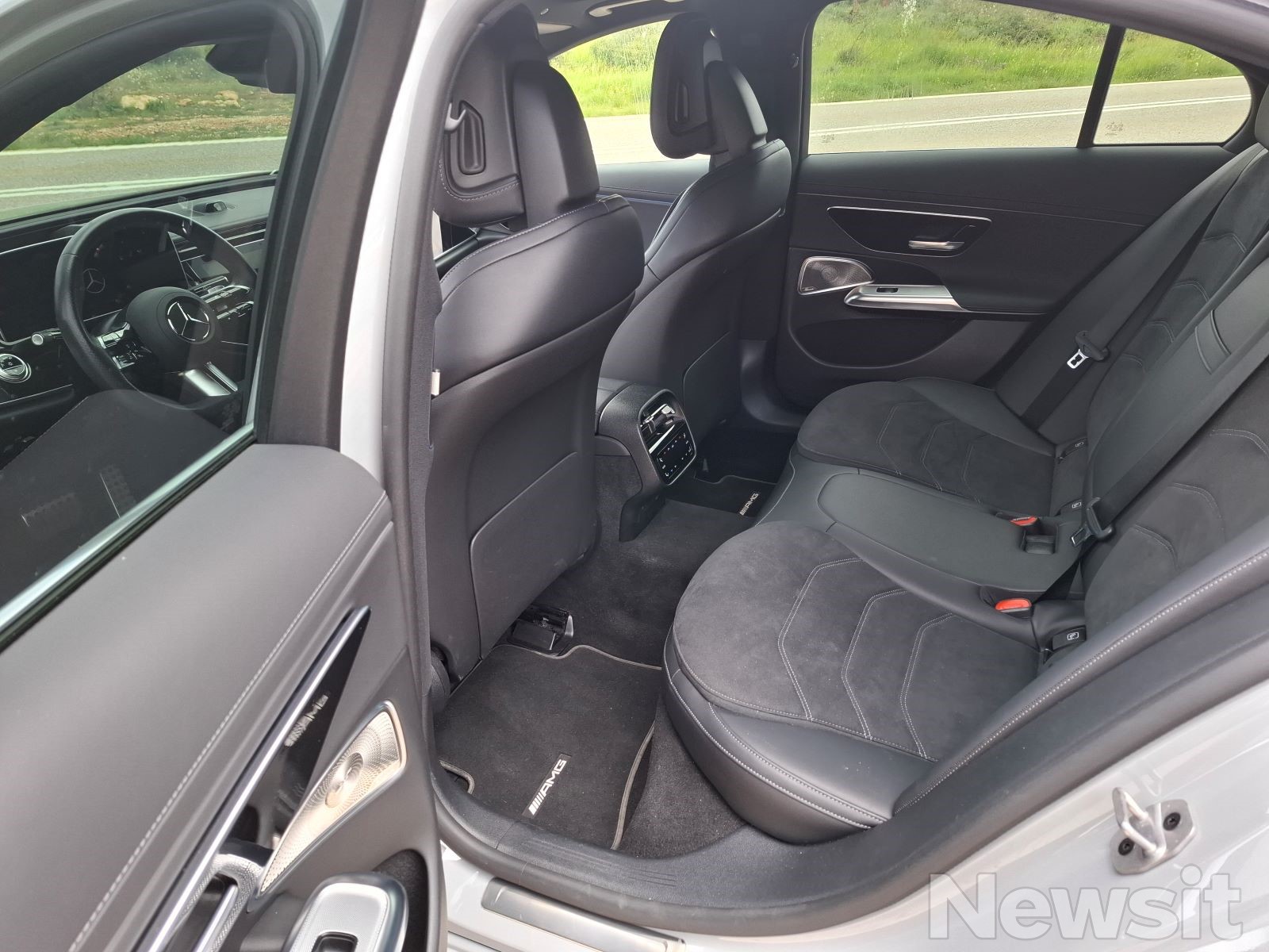Mercedes-Benz E 220 d – Δοκιμή: Αποδοτική και αυστηρά πολυτελής!