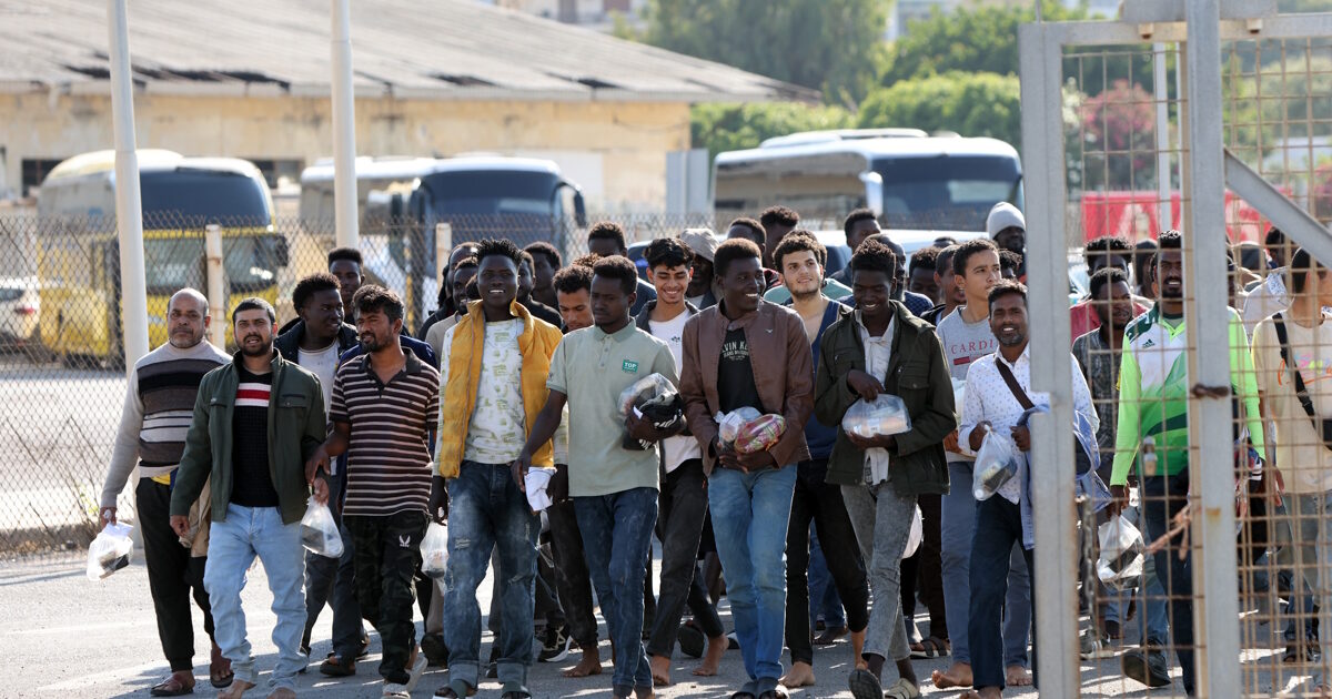 Migration: These are 26 NGOs that have been shared over 175 million euros – funding is tightened