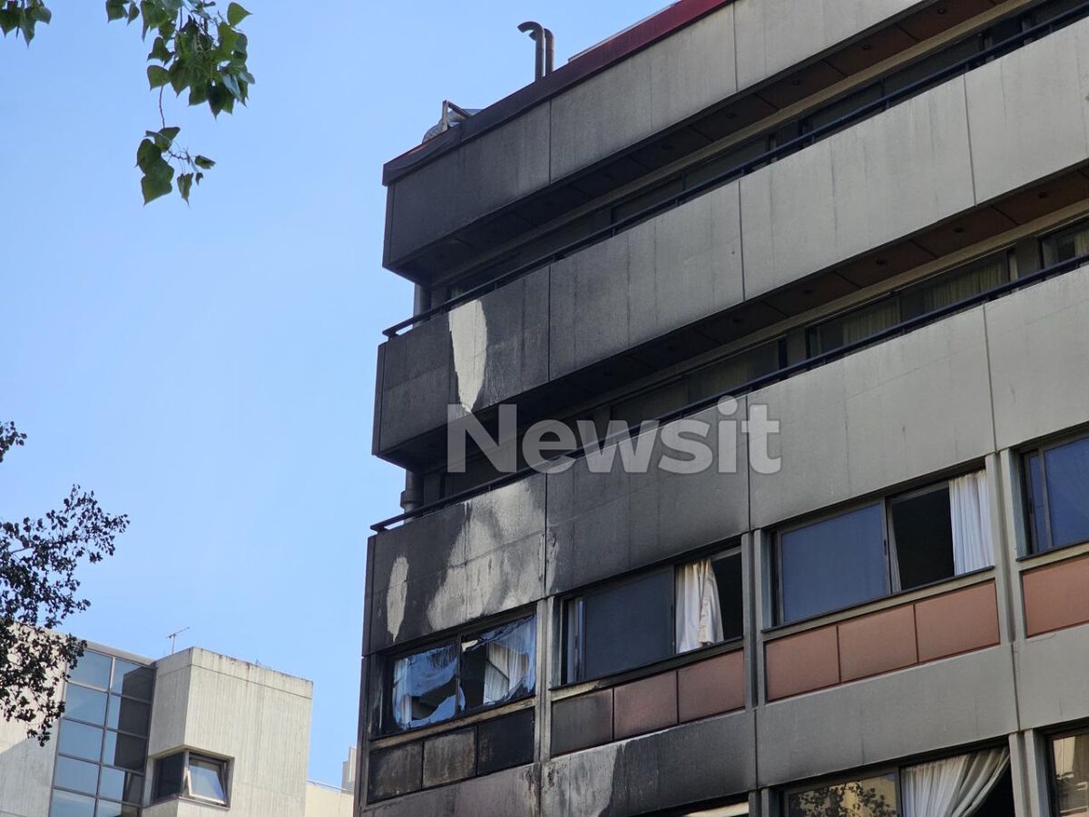 Fire at Metropolitan Hospital in Holargos