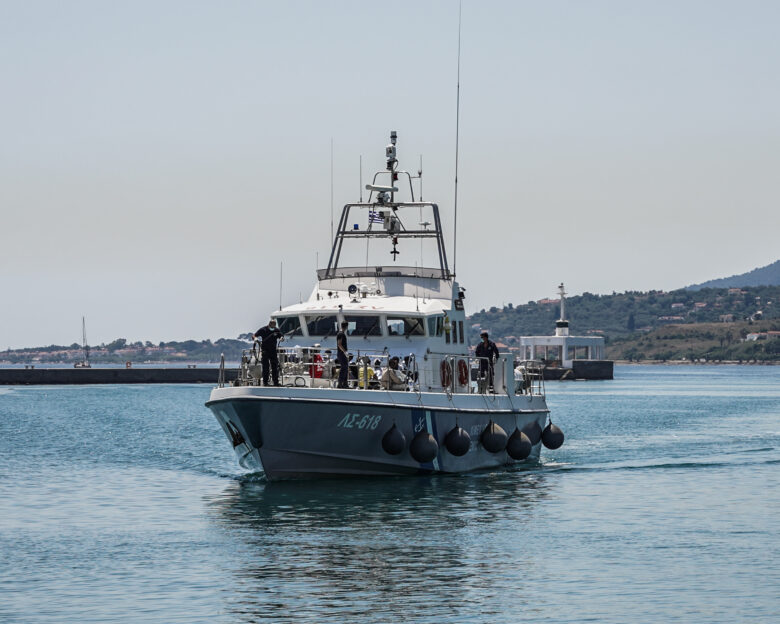 Κρήτη: Διπλή επιχείρηση διάσωσης μεταναστών – Πάνω από 150 άτομα σε ασφαλές σημείο