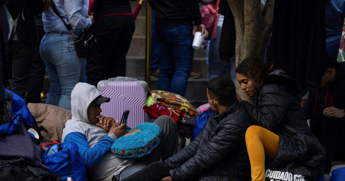 ‘Slap’ in Trump by judge: immigrants who have entered the US illegally can seek asylum