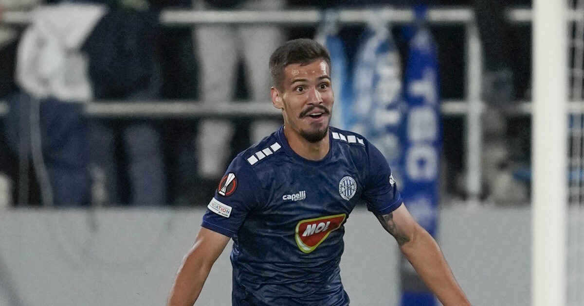 AEK: Padovic is probably waiting for a signal from Nikolic, according to Serbs