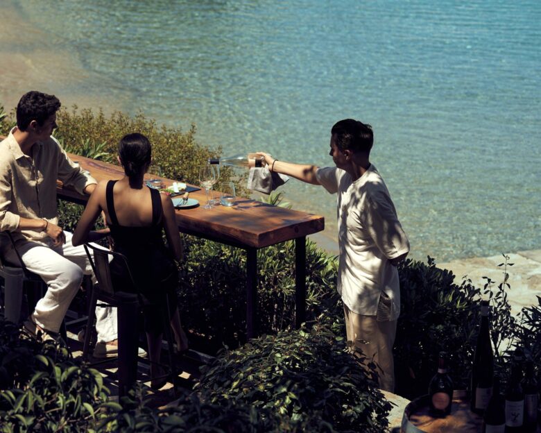 Minos Beach Art Hotel: Όταν η Αθηναϊκή γαστρονομία ταξιδεύει στην Κρήτη