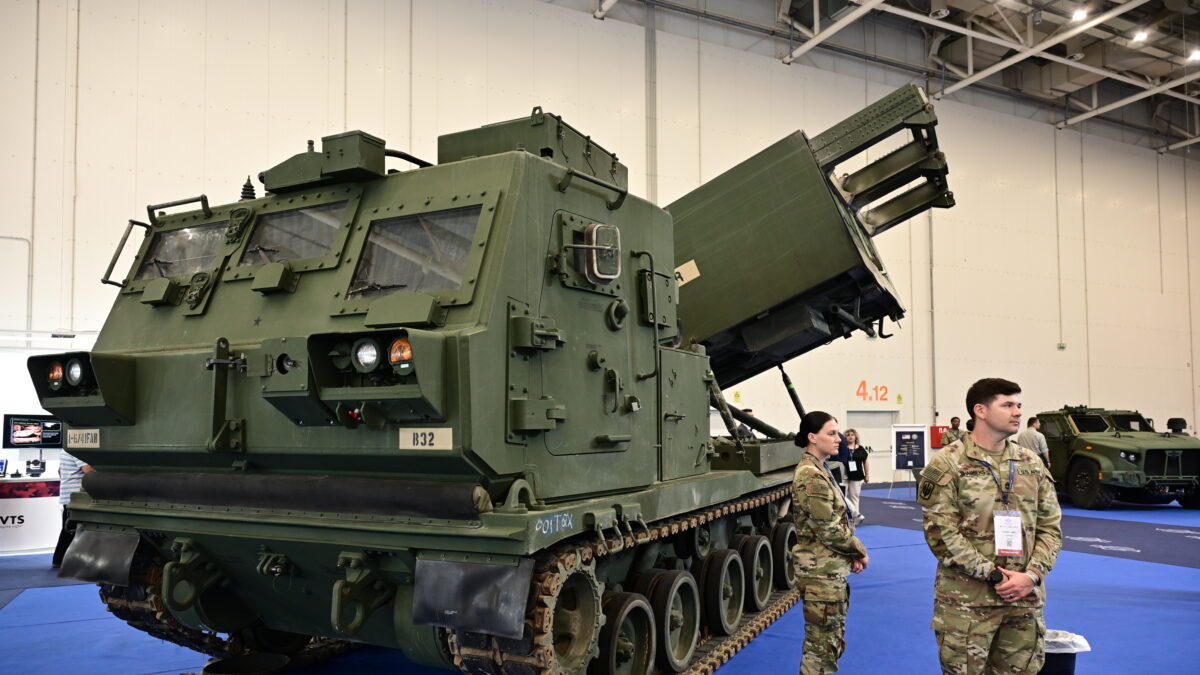 Στρατός Ξηράς - ΠΕΠ τύπου (MLRS) M270