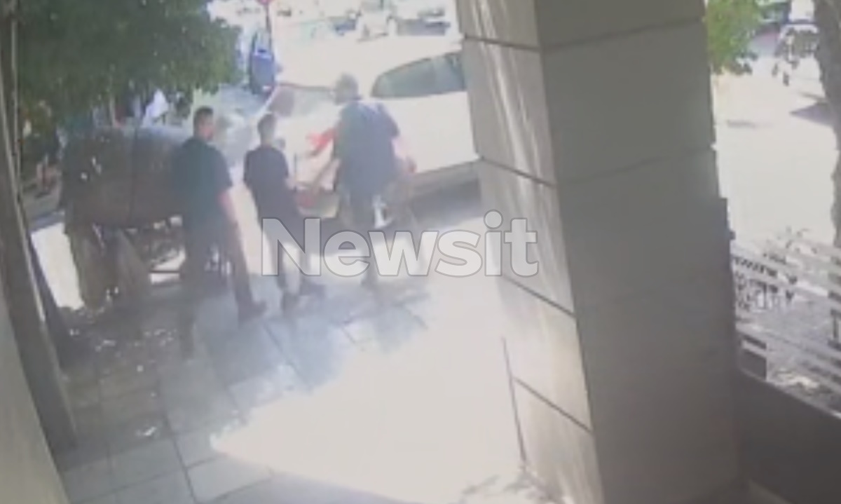 Η Ειρήνη Μουρτζούκου κατά τη σύλληψή της