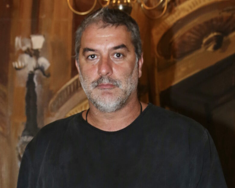 Βασίλης Μπισμπίκης σε Μελίνα Νικολαΐδη: «Η εκκόλαψη τελείωσε, ετοιμάσου να πετάξεις»