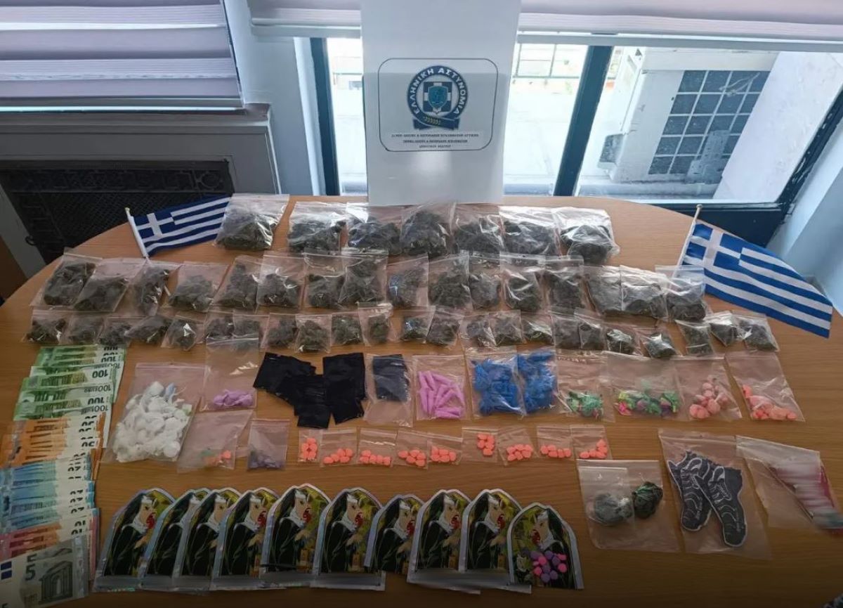 Τα ναρκωτικά που βρέθηκαν στην κατοχή των δύο ανήλικων στον Πειραιά