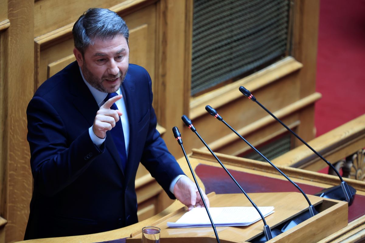 Ο Νίκος Ανδρουλάκης στη Βουλή