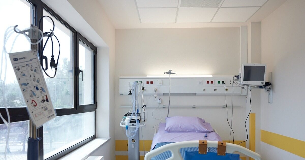Found graft for 15 -year -old Dimitris who was heat stroke