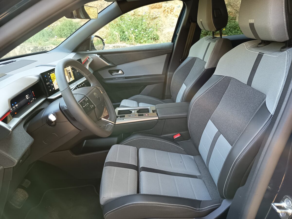opel-grandland 1.2