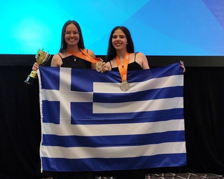Δυο 17χρονες Ελληνίδες στην κορυφή του κόσμου στον παγκόσμιο διαγωνισμό πληροφορικής της Microsoft
