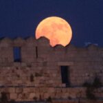 Πανσέληνος στο λιμάνι της Ρόδου