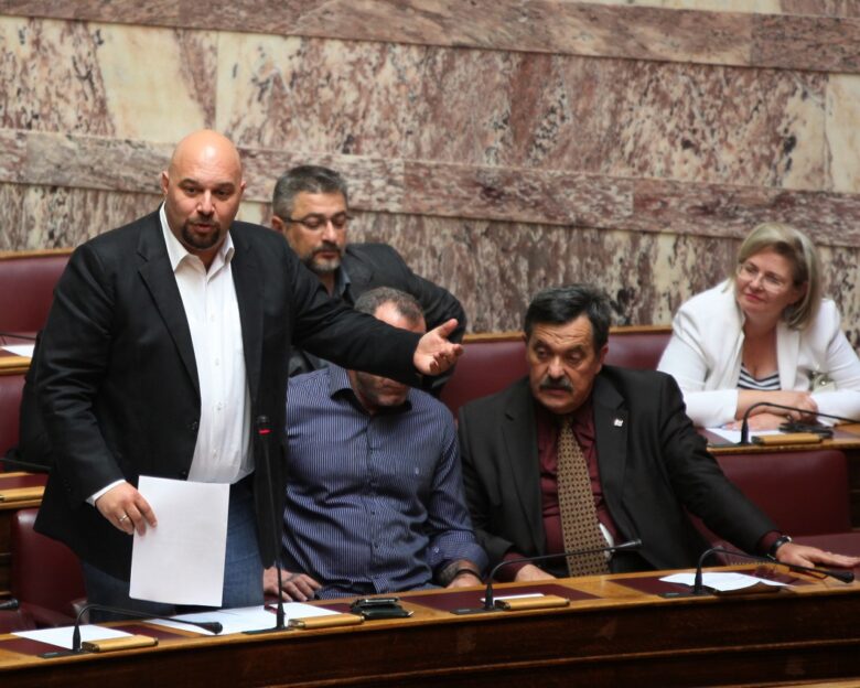 Αποφυλακίζονται οι Χρήστος Παππάς και Ηλίας Παναγιώταρος της Χρυσής Αυγής