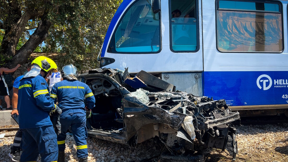 [379250] ΣΥΓΚΡΟΥΣΗ ΤΡΕΝΟΥ ΜΕ ΙΧ ΑΥΤΟΚΙΝΗΤΟ ΣΤΗΝ ΠΑΤΡΑ