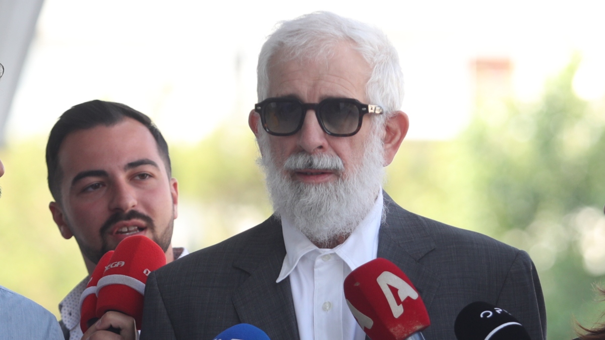 Πέτρος Φιλιππίδης