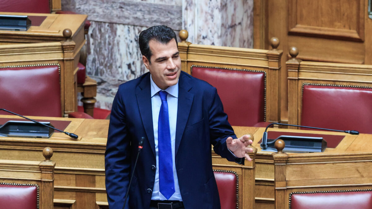 Θάνος Πλεύρης
