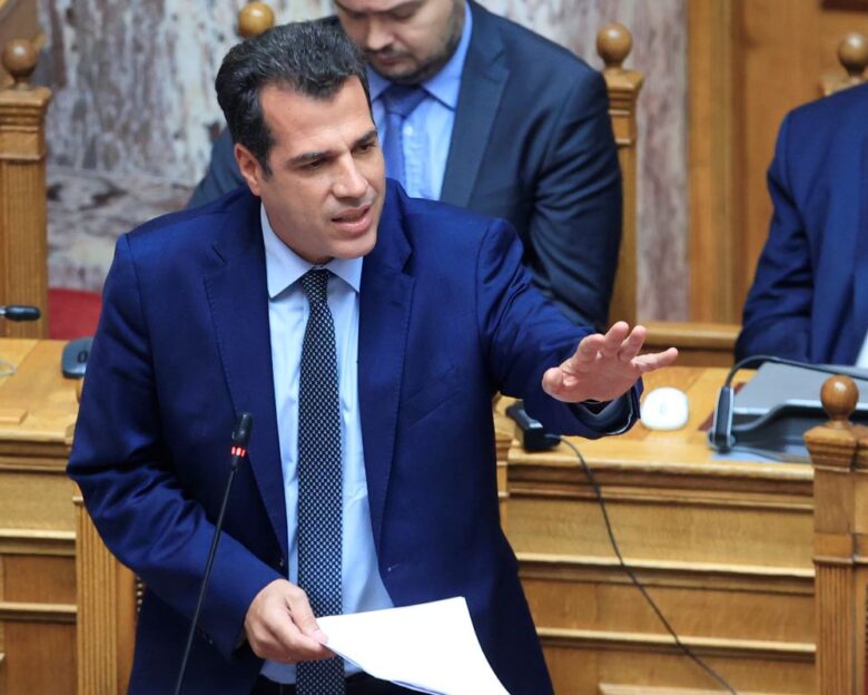 Μεταναστευτικό: Πέρασε η τροπολογία για την αναστολή ασύλου με 177 «Ναι» – «Έχουμε σύνορα και θα τα προστατεύσουμε»
