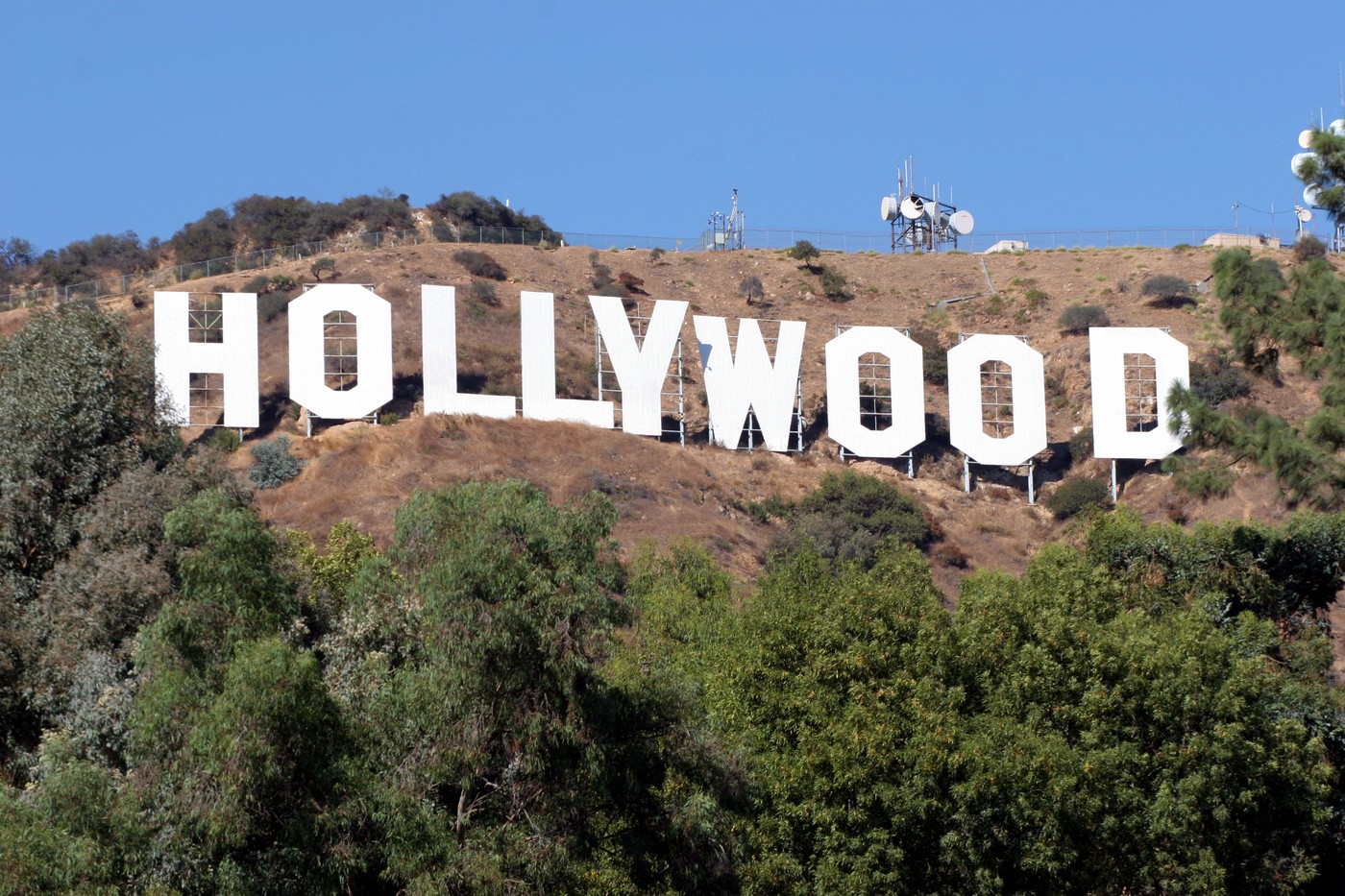 hollywood sign