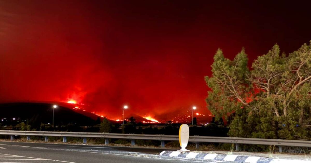 A dead from fires in Cyprus – night of horror in Limassol