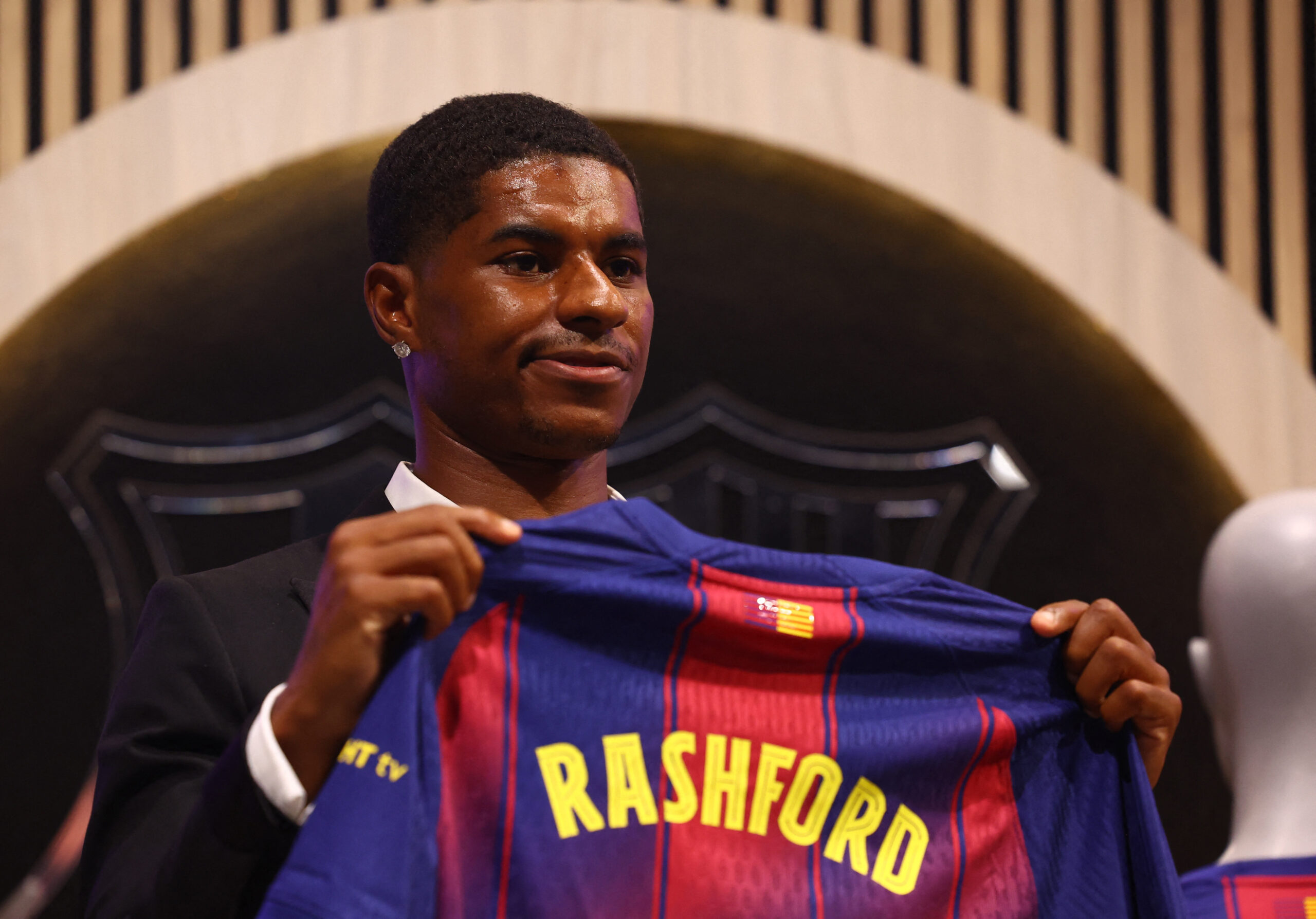 https://www.newsit.gr/wp-content/uploads/2025/07/rashford-scaled.jpg