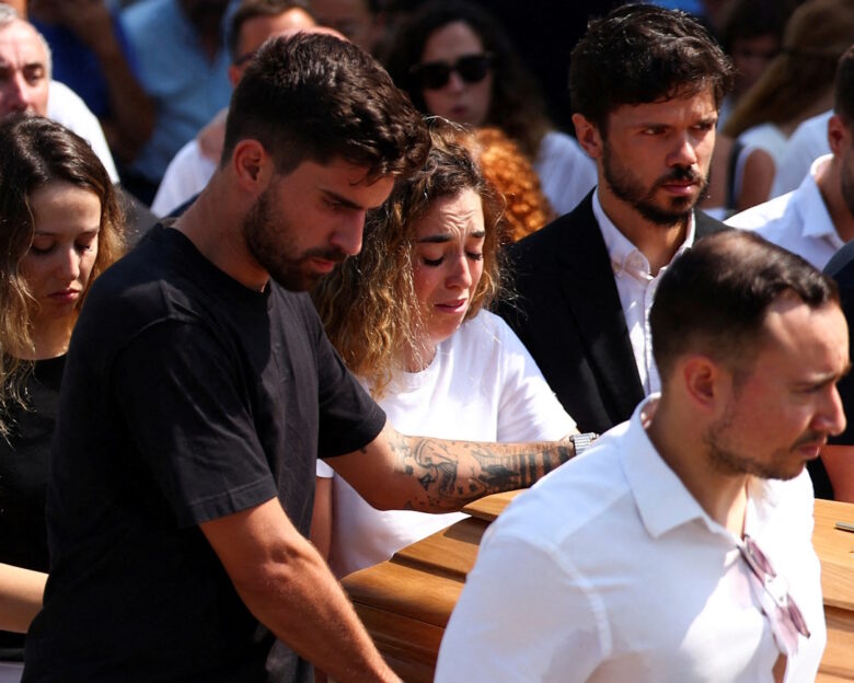 Ντιόγκο Ζότα: Η σύζυγος που «λύγισε» πάνω από το φέρετρο του Πορτογάλου και ο υποβασταζόμενος παππούς του