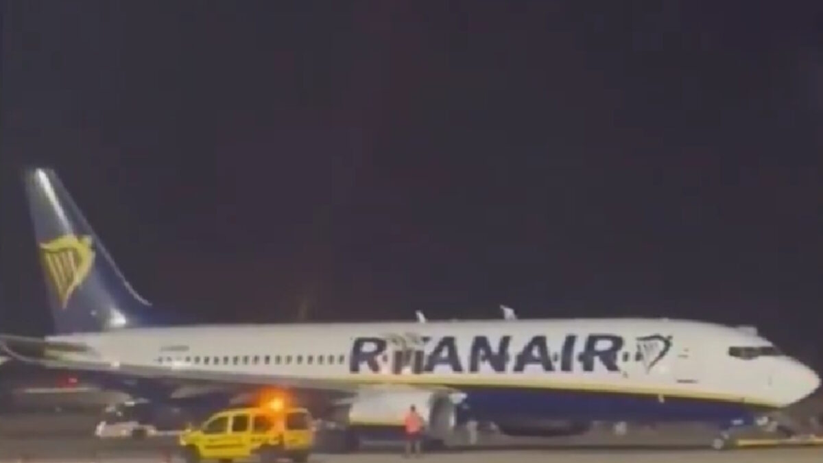 Πανικός σε πτήση της Ryanair στην Ισπανία