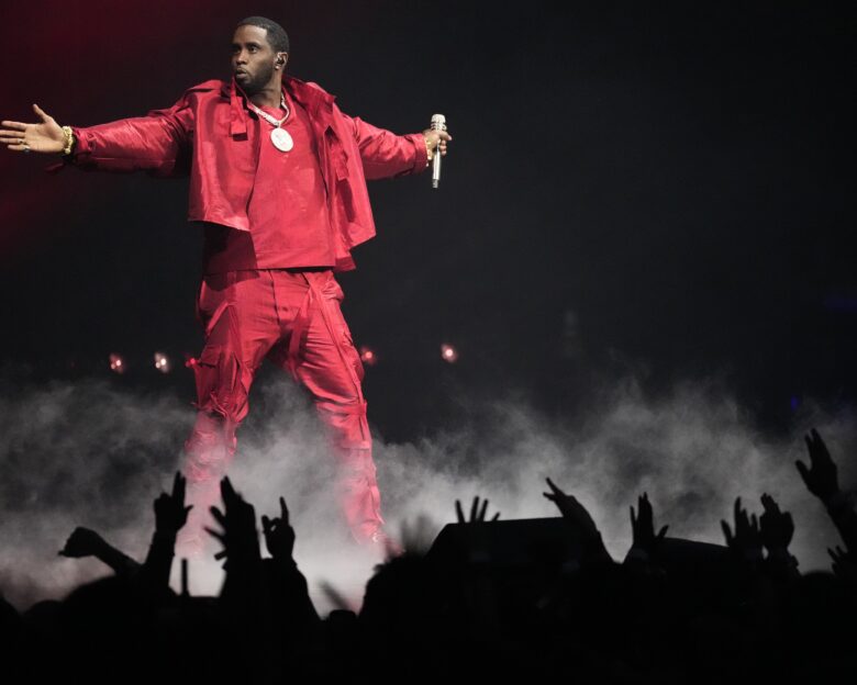 Sean «Diddy» Combs: Η πτώση του βασιλιά της χιπ χοπ και η κατάρρευση της αυτοκρατορίας του