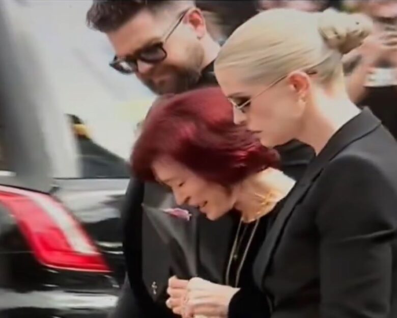 H Sharon Osbourne κατέρρευσε στην κηδεία του Ozzy – Σκιά του εαυτού της στο ύστατο χαίρε στον άνδρα της ζωής της