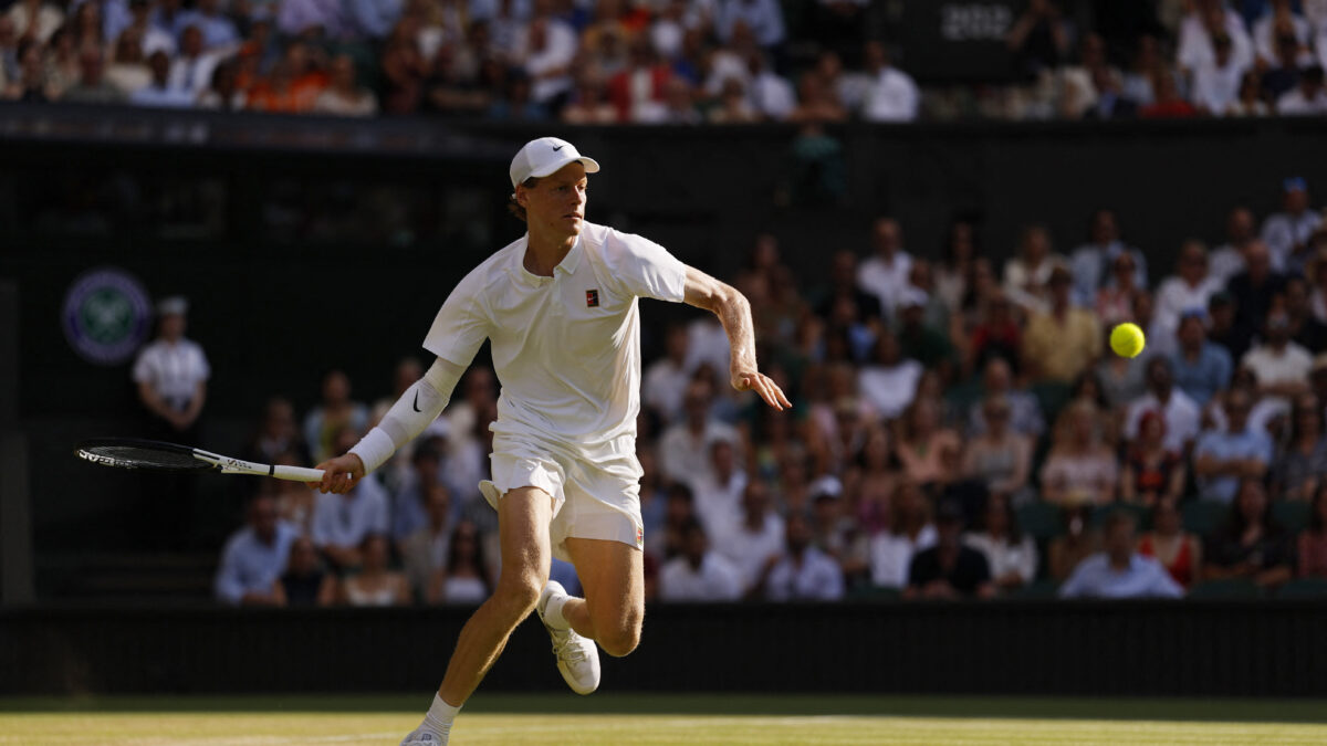 Ο Σίνερ την ώρα του τελικού στο Wimbledon