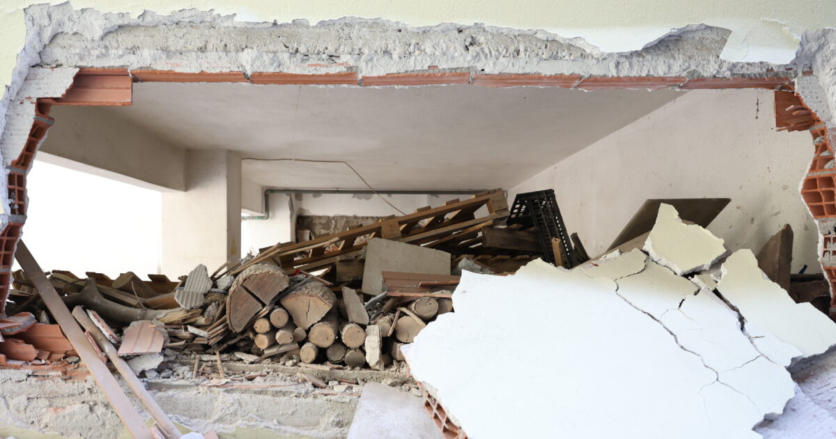 Thessaloniki: Investigations into the explosion in the apartment building – under the microscope The prisoners of the prisoner with prisoners with prisoners
