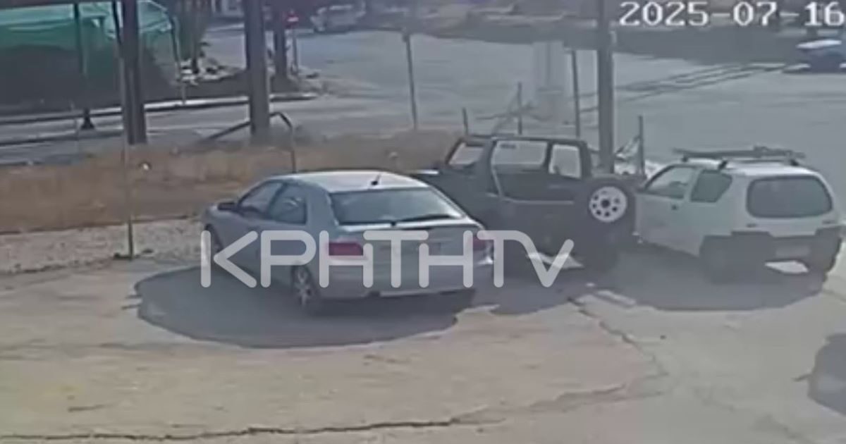 Ierapetra: Machine driver falls to the ground after a car collision and second IX passes over – video documentary