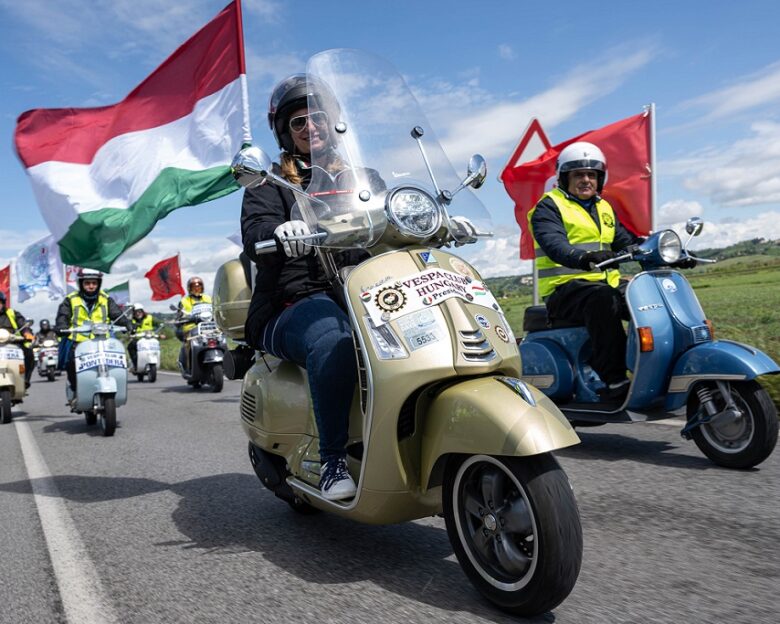 Vespa: Ετοιμάζεται να γιορτάσει 80 χρόνια ζωής