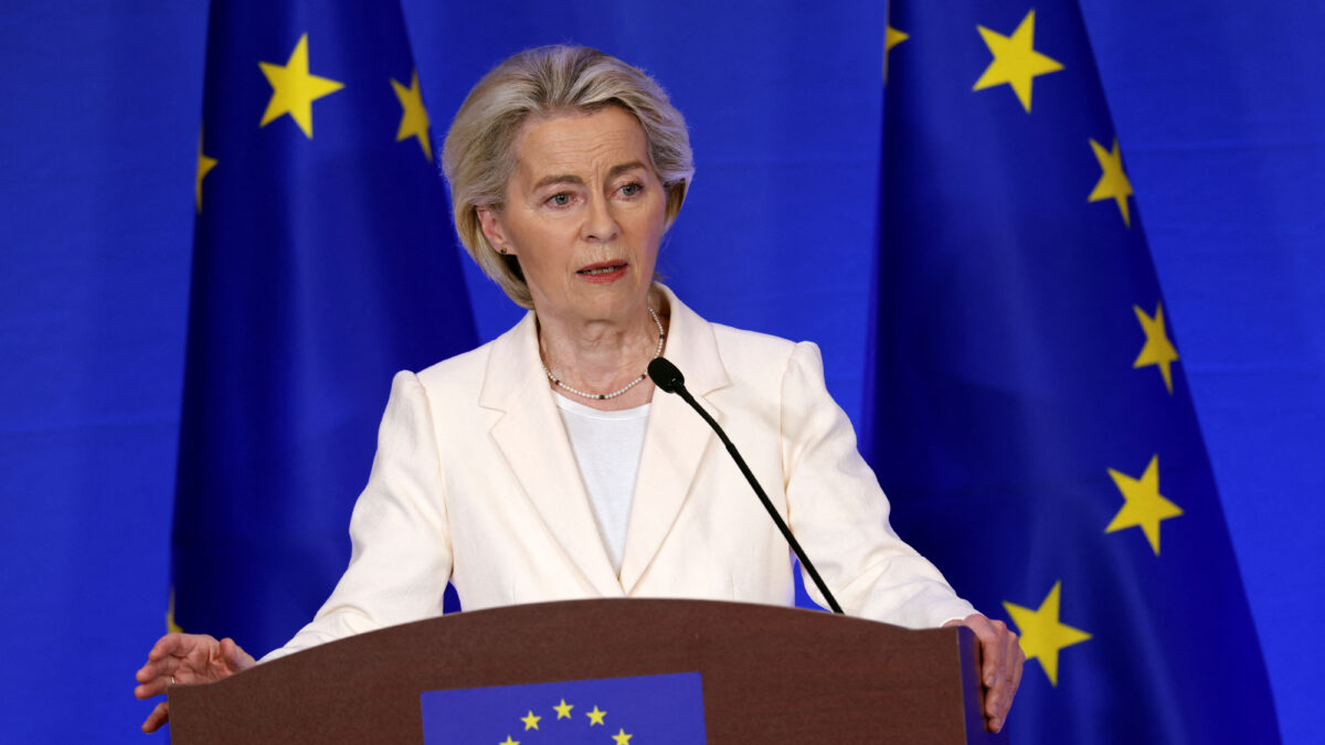 Η πρόεδρος της Κομισιόν Ούρσουλα φον ντερ Λαιεν