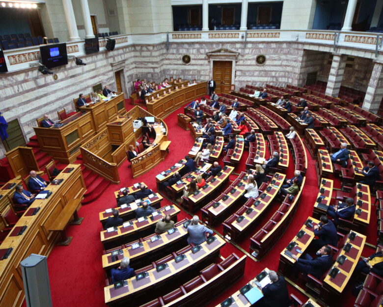 Βουλή: Live η συζήτηση για σύσταση Προανακριτικής για τον ΟΠΕΚΕΠΕ μετά τις προτάσεις ΠΑΣΟΚ, ΣΥΡΙΖΑ, Νέας Αριστεράς