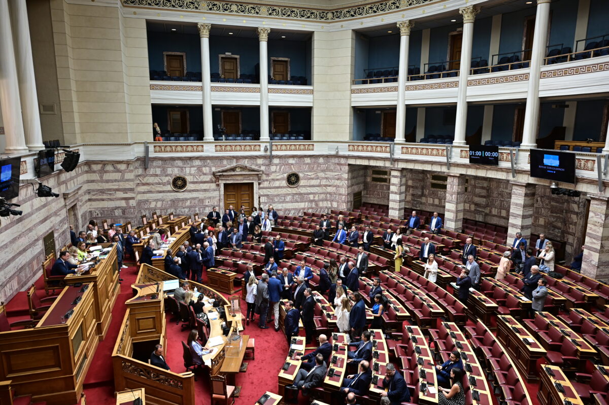 Συζήτηση στη Βουλή για τη σύσταση Προανακριτικής Επιτροπής