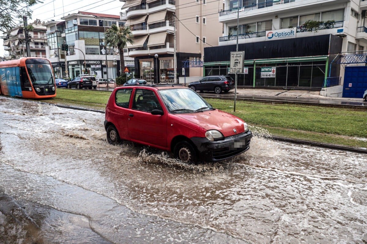 ΒΡΟΧΗ ΣΤΗΝ ΑΘΗΝΑ. Σάββατο 21 Ιουνίου 2025  (ΓΙΑΝΝΗΣ ΠΑΝΑΓΟΠΟΥΛΟΣ