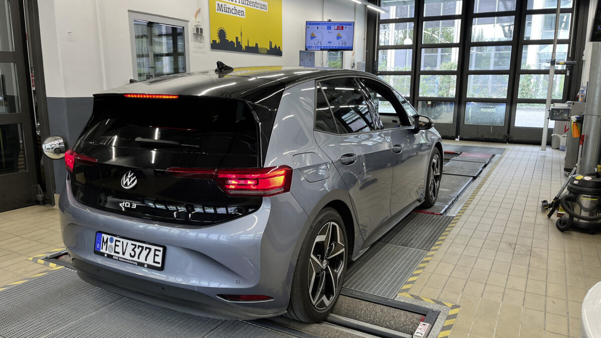 ID.3 Pro S tested by the ADAC